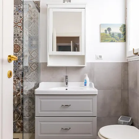Appartamento Casa Preziosa In Metro Piramide