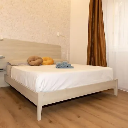Apartment Casa Caterina - House