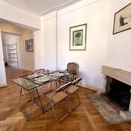 The Terrace In Roma