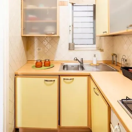 Borghese Cozy Apartment Rome