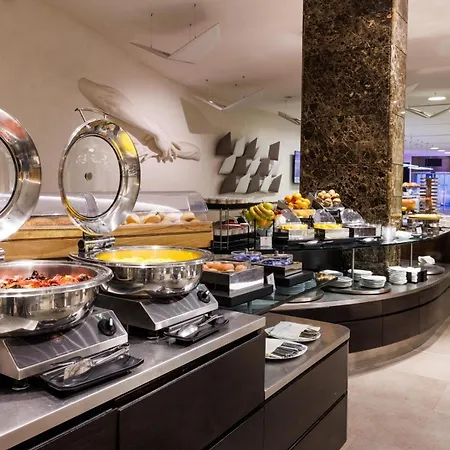 Best Western Premier Royal Santina Hotel 4*