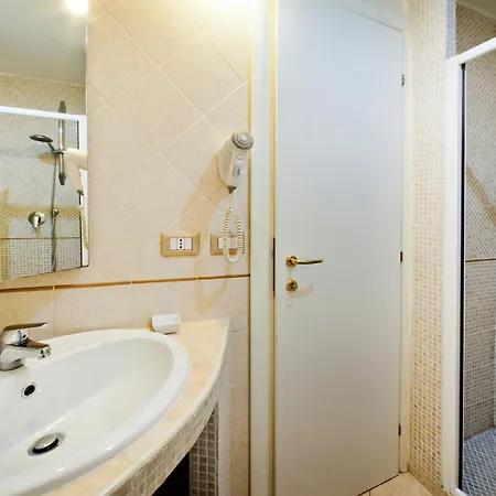 Ottaviano Vatican Luxury Bed & Breakfast Rome