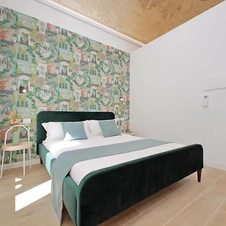 Apartamento Redseven *
