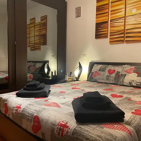 Apartment Sweet - Tiburtina Metro B Per Colosseo Rome