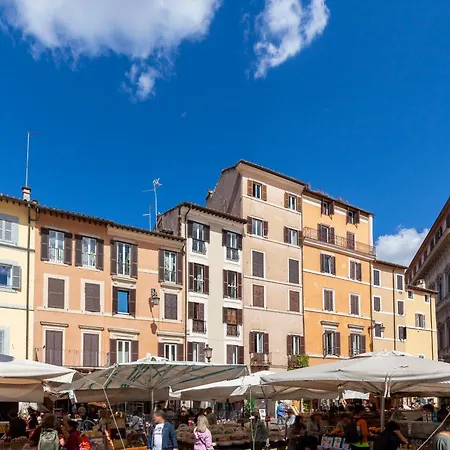 Campo Dei Fiori *