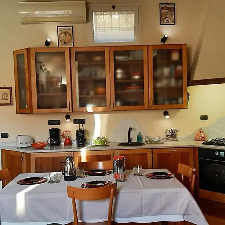 Bed & Breakfast Lungaretta Fly 55 Bed & Breakfast Rome