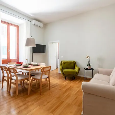 Casa Gracchi By Hili * Roma