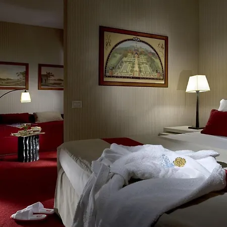Hotel Dei Borgognoni 4*