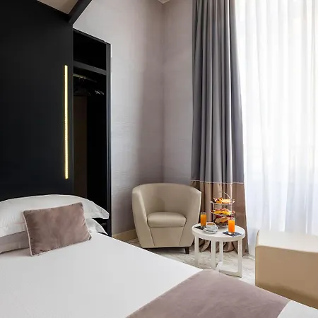 Hotel Dharma Luxury 4*