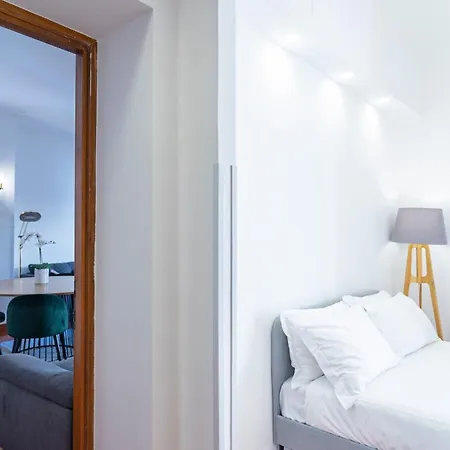 Piazza Navona Elegant And Three-room *