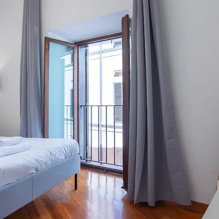 Piazza Navona Elegant And Three-room Apartment *