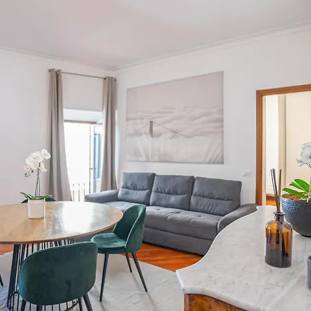 Piazza Navona Elegant And Three-room Apartment