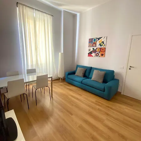 Andrea's House Porta Pia Apartment