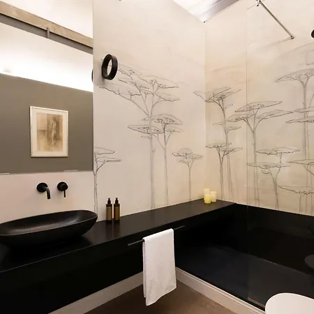 Treasurerome Quattro Fontane Deluxe Apartment *