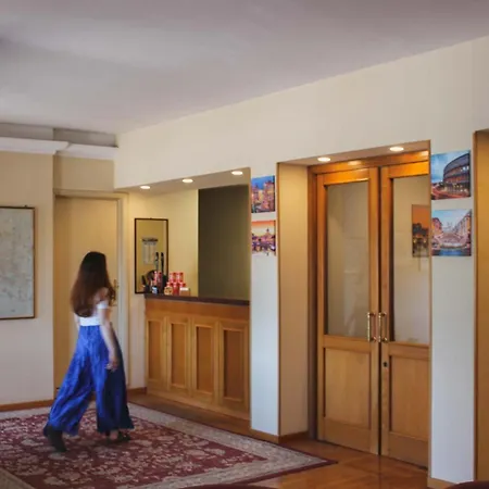 Oasi Santa Rosa Hotel *