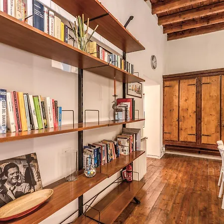 Apartment Trastevere Design & Comfort
