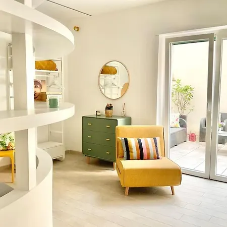 Catello Home, San Giovanni Rome