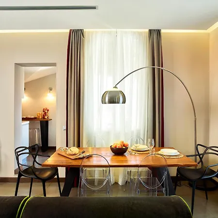 Trianon Borgo Pio Hotel
