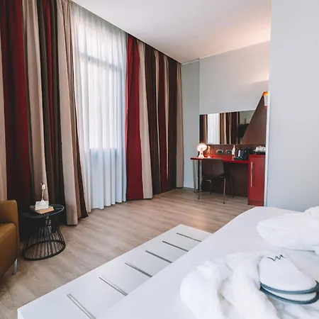 Mercure Piazza Bologna Hotel