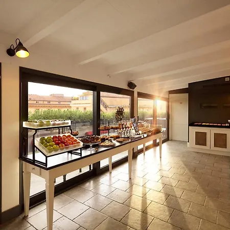 Trianon Borgo Pio Hotel