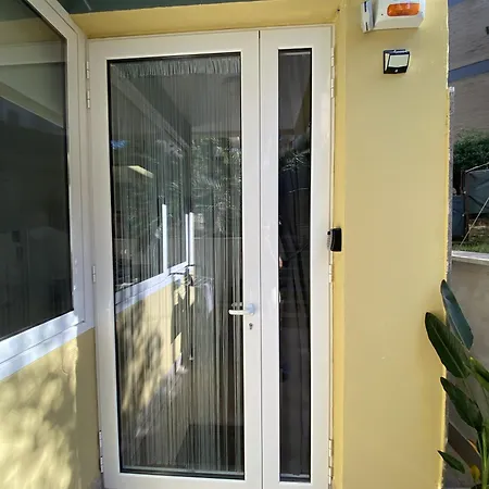 Garden House - Casa Con Giardino Privato Roma