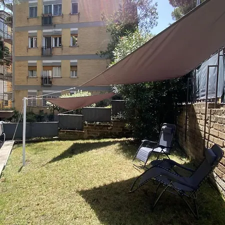 Garden House - Casa Con Giardino Privato Casa vacanze Roma
