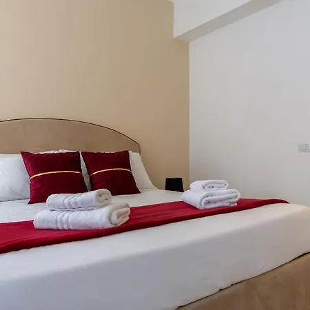 Guest house Decimo Meridio- At Spanish Steps- *
