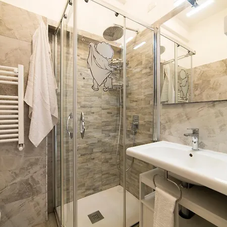 Smart - Trilocale Con Parcheggio Privato Apartment Rome