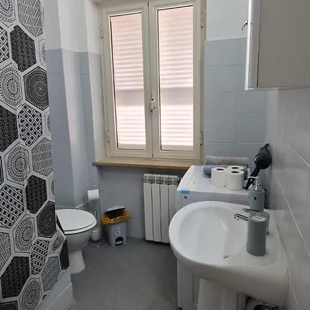 Apartment Appartamento Roma *