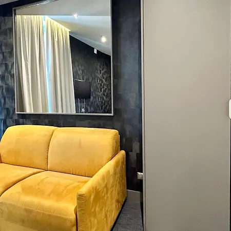 Private Luxury 2*