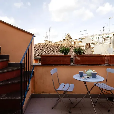 Apartment Amazing Penthouse With Terrace And Rooftop In Trastevere