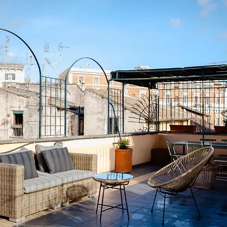 Apartment Amazing Penthouse With Terrace And Rooftop In Trastevere *