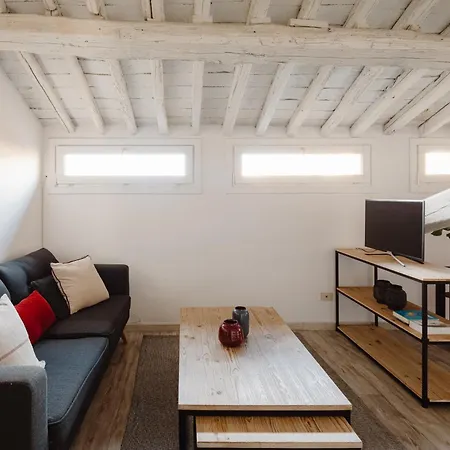 Amazing Penthouse With Terrace And Rooftop In Trastevere *