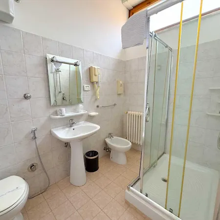 Hotel Oasi San Francesco *