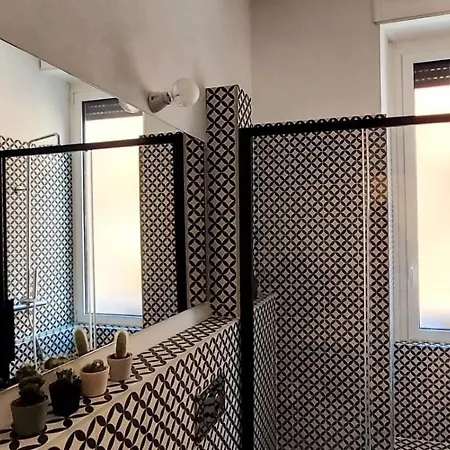 Apartment Joy Is - San Giovanni - Colosseo Rome
