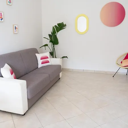 Vatican 4 Bedroom With Private Parking Appartamento