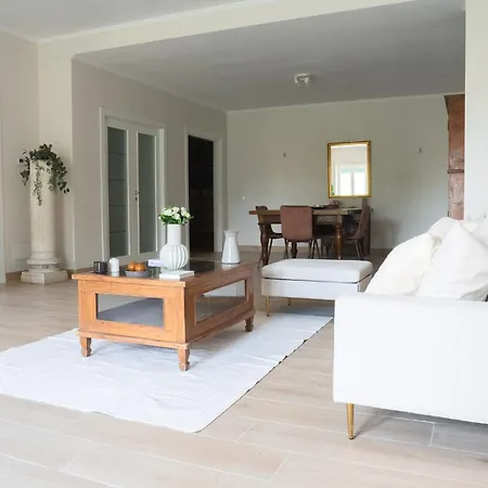Vatican 4 Bedroom With Private Parking Appartamento *