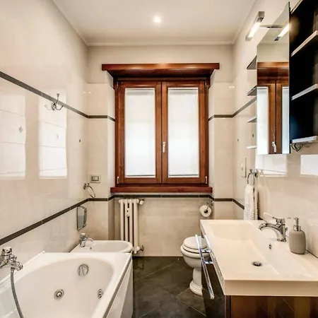 La Dolce Of Via Veneto - Prestigious With Wonderful Terrace In The Historic Center *