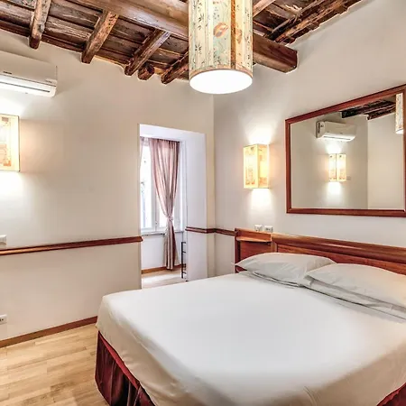 Santa Prassede Hotel