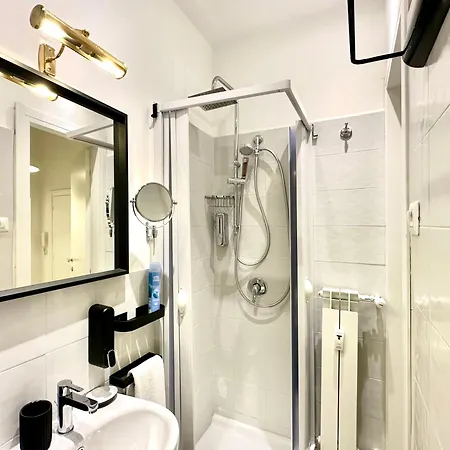 Vacanze Romane Colosseum Apartment Rome