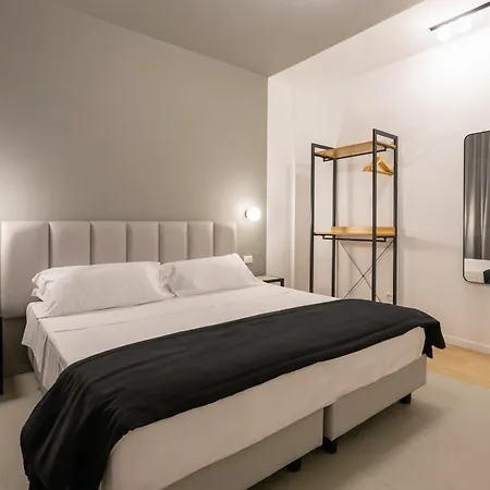 Luciano Queen's Affittacamere Roma