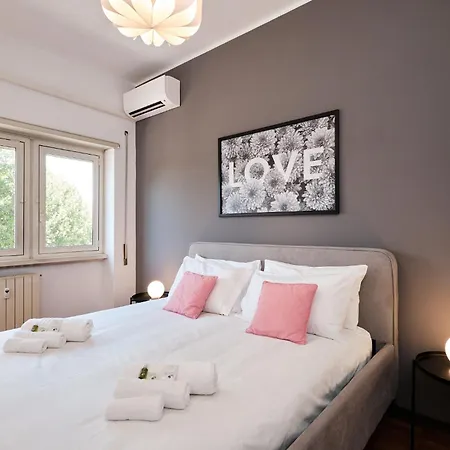 Elegante Con 3 Da Letto Vicino Il Centro Appartamento Roma