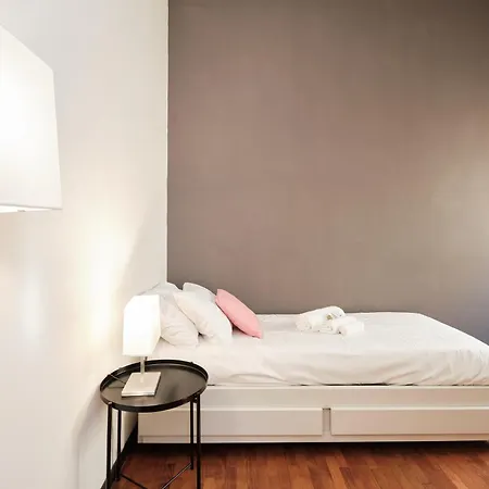 Elegante Con 3 Da Letto Vicino Il Centro Appartamento *