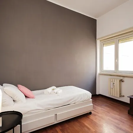 Elegante Con 3 Da Letto Vicino Il Centro *