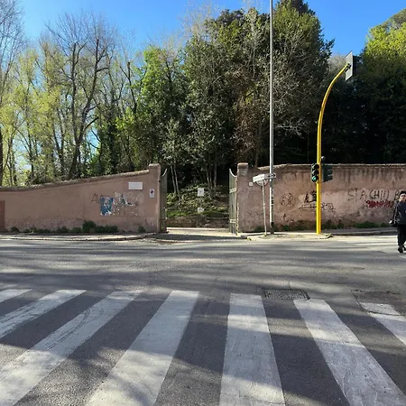 Olimpia Bis - Gianicolo - Trastevere - Vaticano - Centro Storico Di Appartamento *