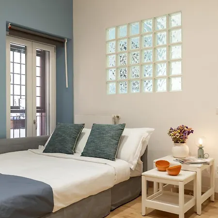 Trevi Fountain Boutique Apartment