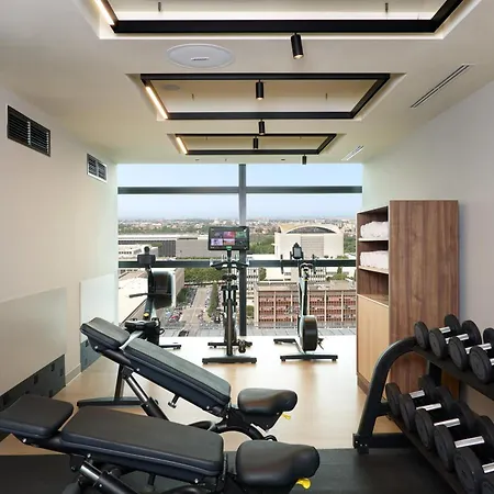Hilton Eur La מלון 4*