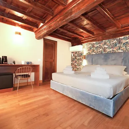 Gasthof Golden Pantheon Rom