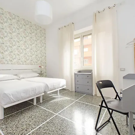 Duccio Galimberti - Lovely 2br Walking To The Vatican By Halldis * Roma