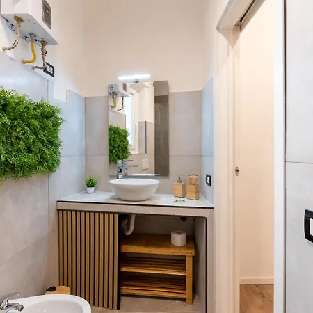 Modern - Colosseo 10 Min Apartment